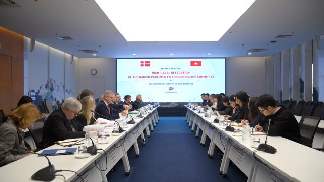 The Diplomatic Academy of Viet Nam exchanges with The Forreign Policy Committee Delegation of The Danish Parliament