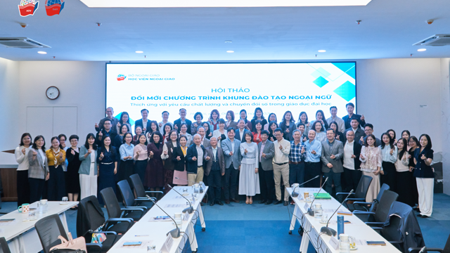 Hội thảo “Đổi mới chương trình khung đào tạo ngoại ngữ tại Học viện Ngoại giao: Thích ứng với yêu cầu chất lượng và chuyển đổi số trong giáo dục đại học”