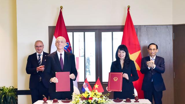 Học viện Ngoại giao ký Biên bản ghi nhớ hợp tác với Học viện Ngoại giao Croatia