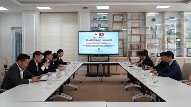 Vice President Nguyen Thi Lan Anh Receives Director-General of the International Legal Affairs Bureau of Japan's Ministry of Foreign Affairs