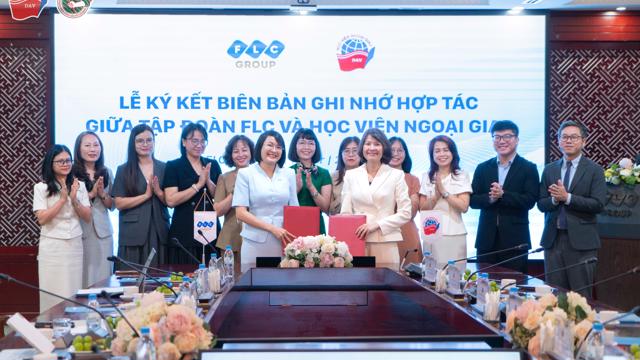  Lễ Ký kết Biên bản ghi nhớ hợp tác giữa Học viện Ngoại giao và Tập đoàn FLC