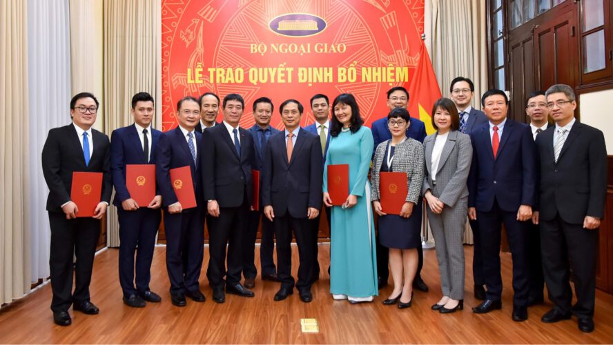 Appoints Acting Director of Diplomatic Academy of Vietnam - Diplomatic ...