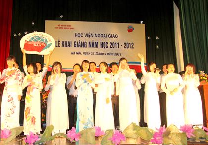 le-khai-giang-nam-hoc-moi-2011-2012-pic07